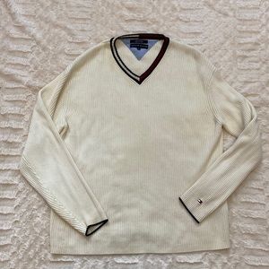 Tommy Hilfiger sweater